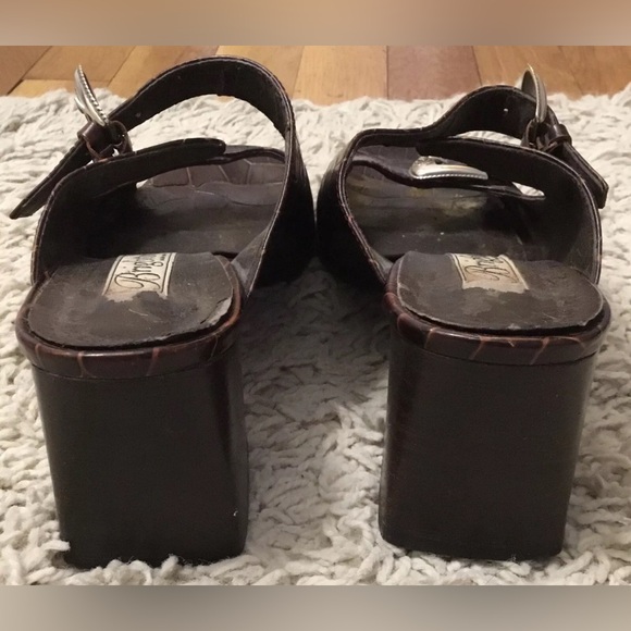 BRIGHTON Talene brown leather alligator print open toe sandals heels shoes 7.5 N - Picture 5 of 7